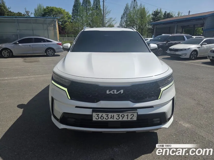 Kia Sorento — фото 7