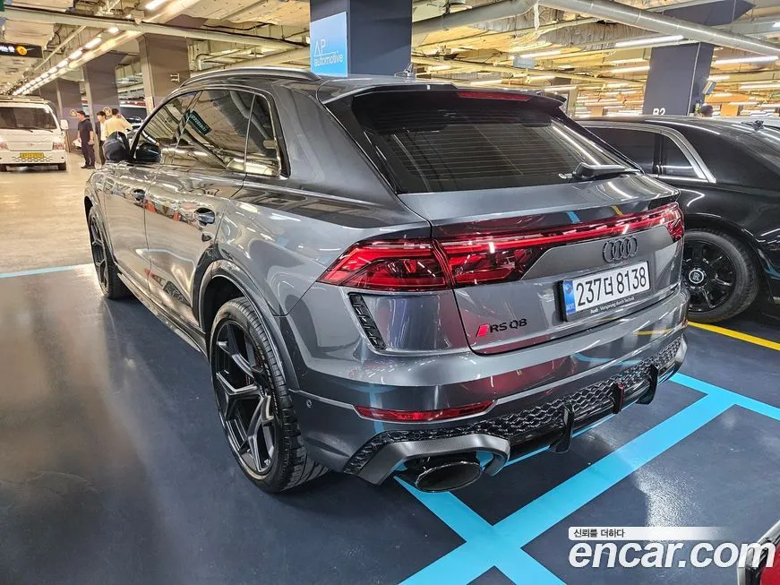 Audi RSQ8 2025 из KR, фото 8