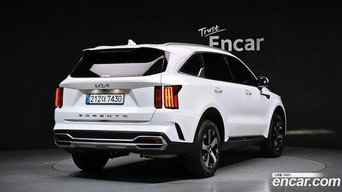 Kia Sorento — фото 5