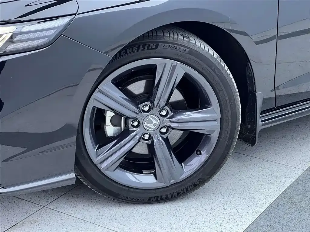 Honda Inspire — фото 10