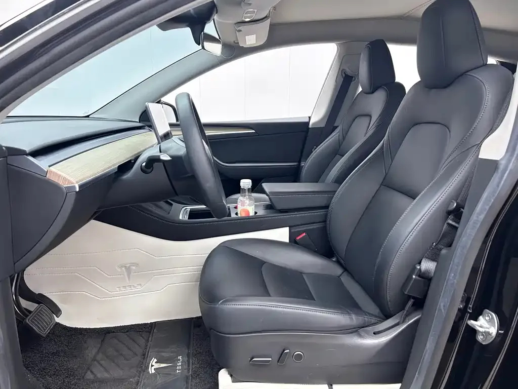 Tesla Model Y 2022 из CN, фото 9