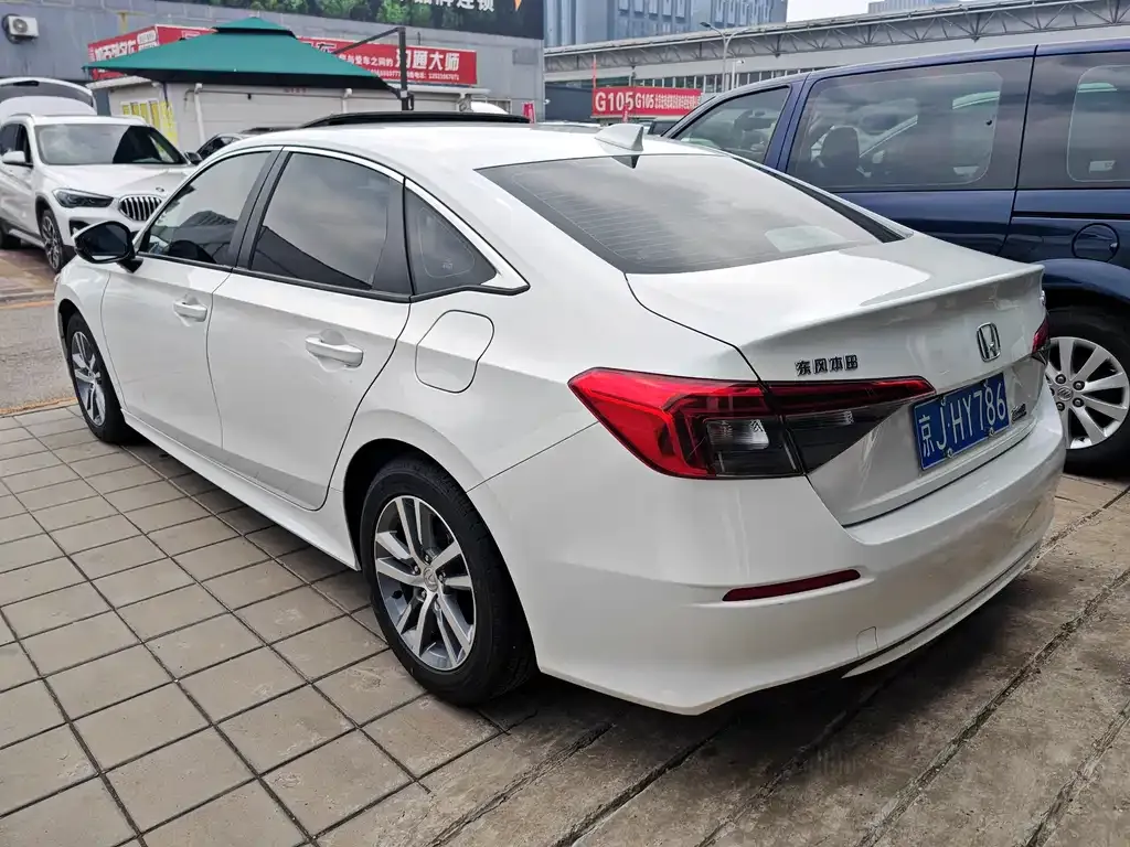 Honda Civic — фото 4