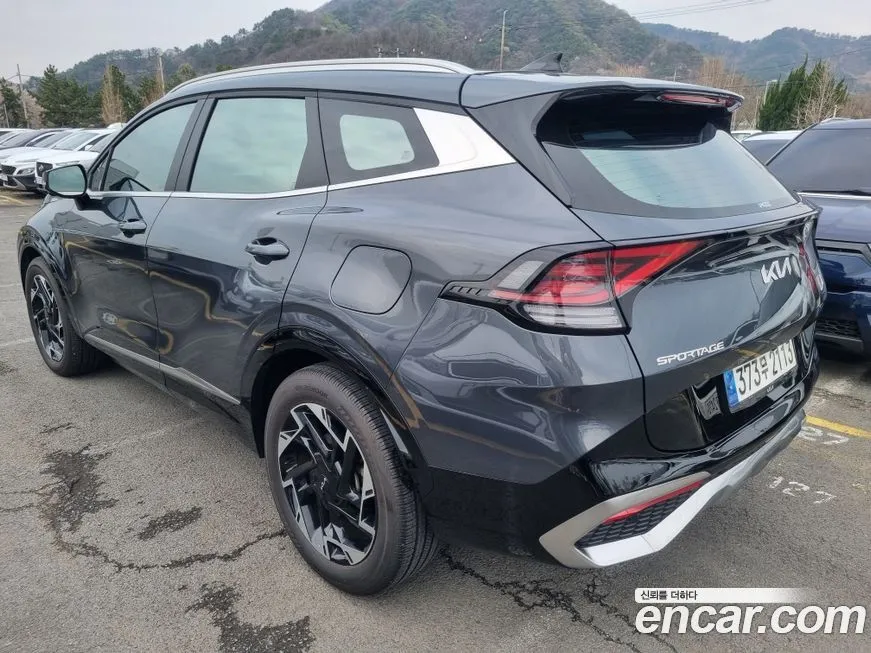 Kia Sportage — фото 6