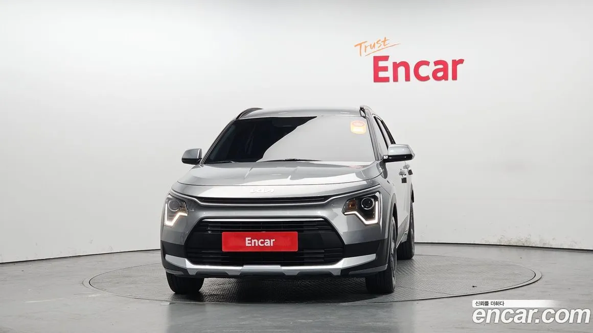 Kia Niro 2024 из KR, фото 2