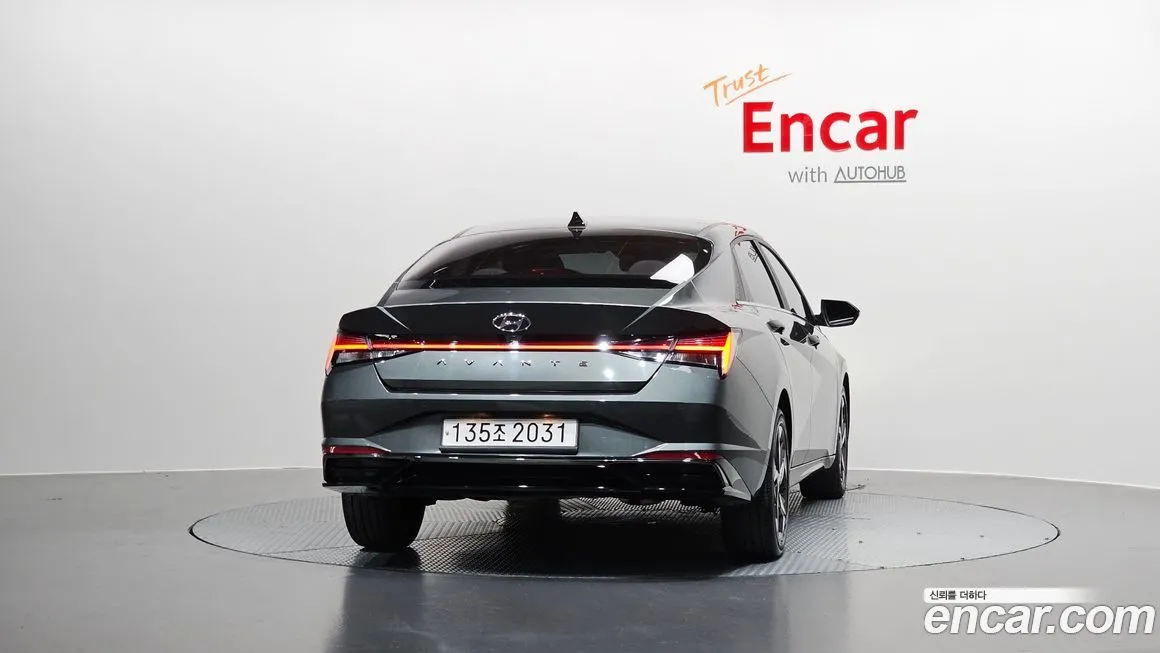 Hyundai AVANTE 2021 из KR, фото 2