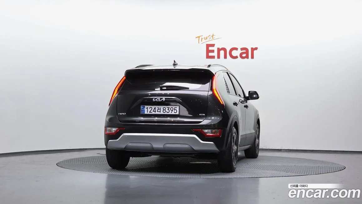 Kia Niro — фото 2
