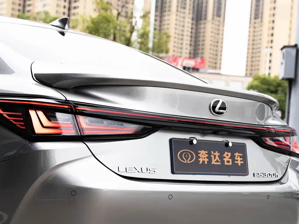 Lexus ES 2025 из CN, фото 6