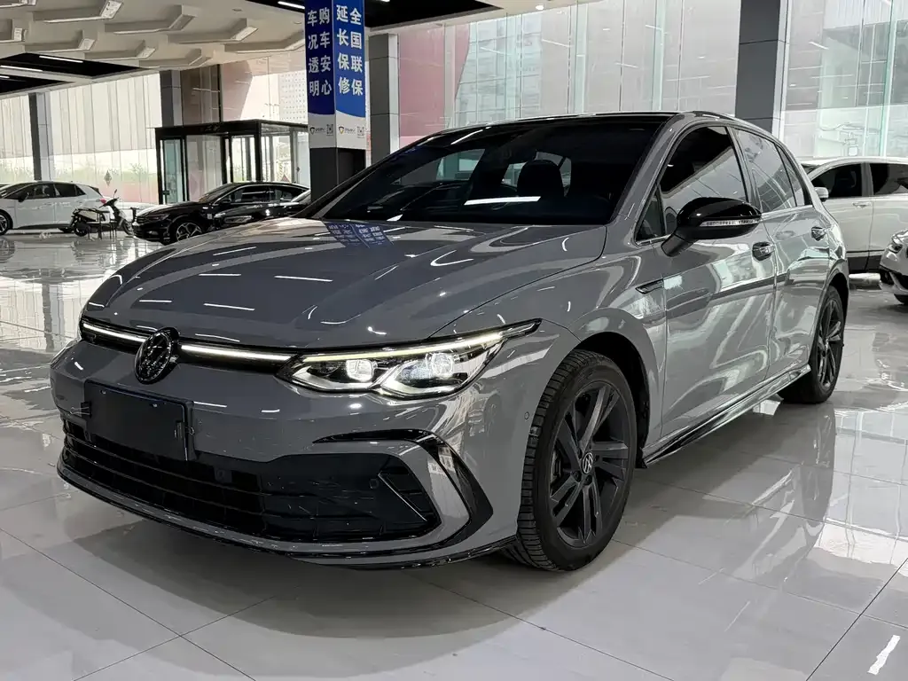 Volkswagen Golf 2022 из CN, фото 1