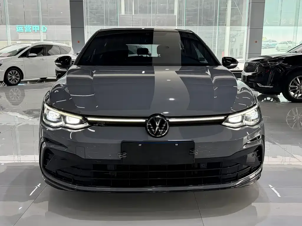 Volkswagen Golf 2022 из CN, фото 8