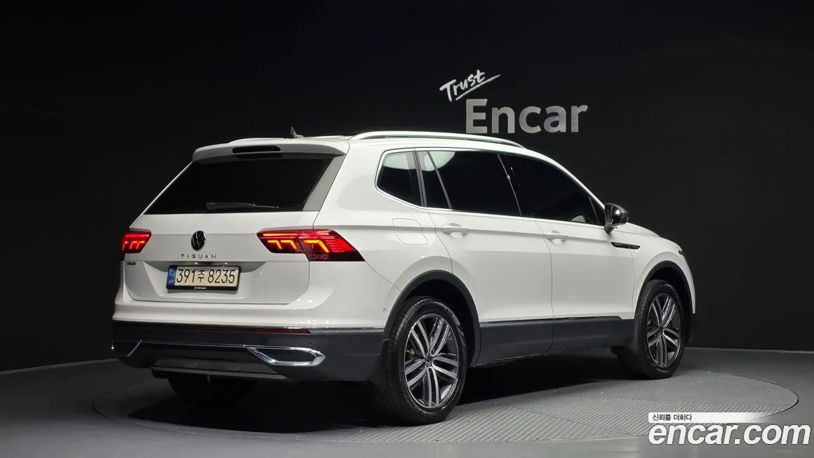 Volkswagen Tiguan 2023 из KR, фото 3