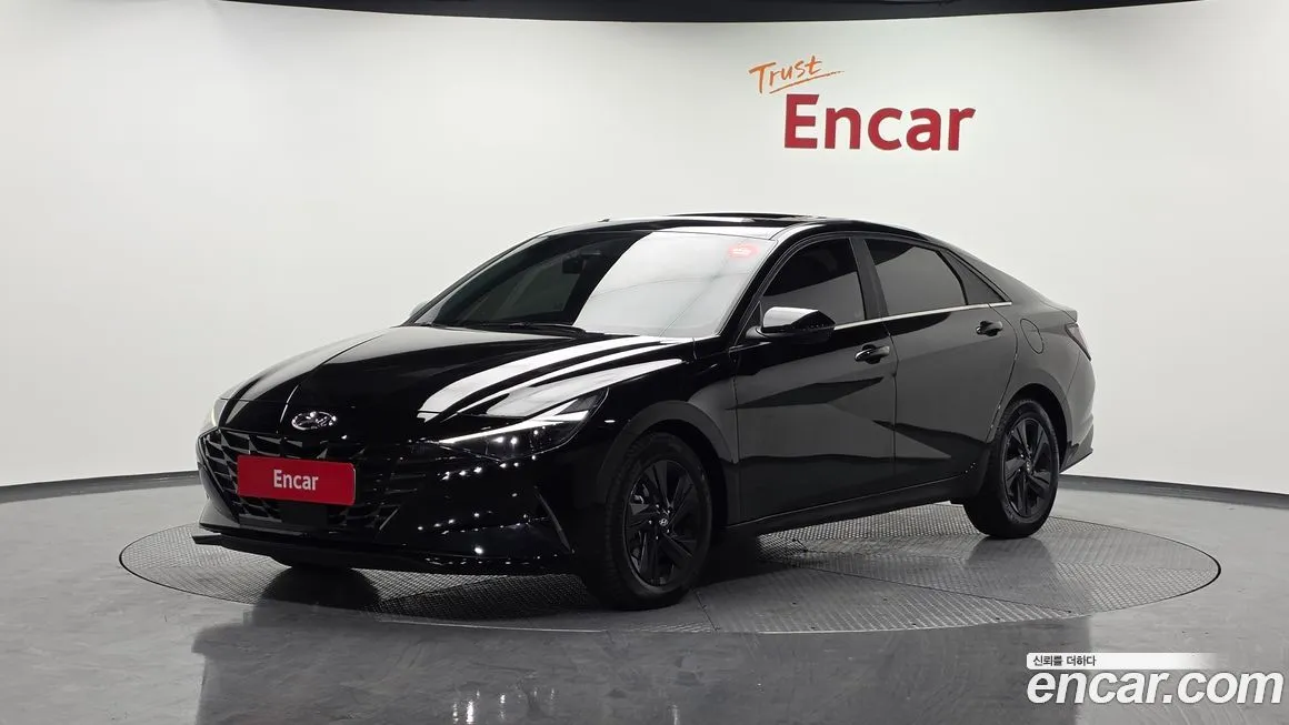 Hyundai AVANTE 2023 из KR, фото 1