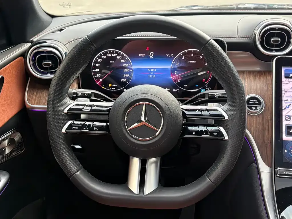 Mercedes-Benz GLC — фото 2