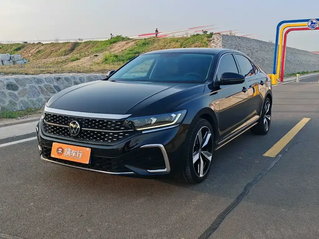 Volkswagen Passat 2024 из CN, фото 1