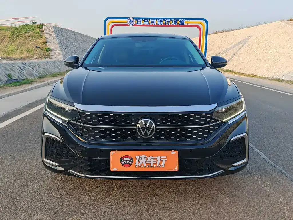 Volkswagen Passat 2024 из CN, фото 10