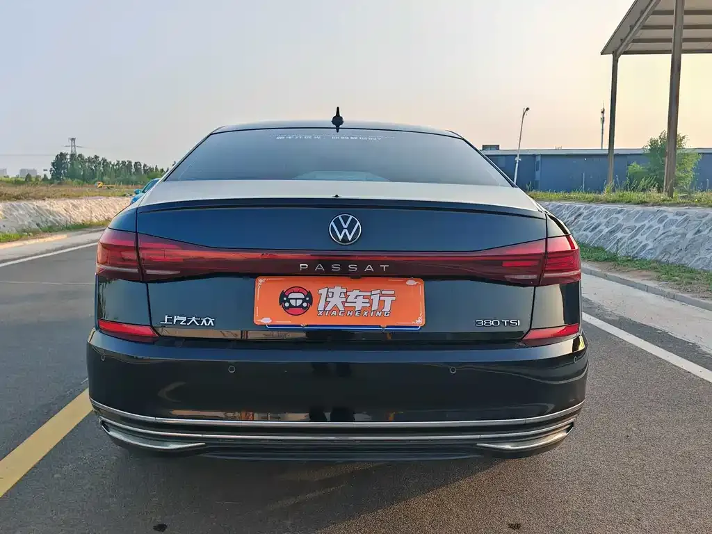Volkswagen Passat 2024 из CN, фото 7