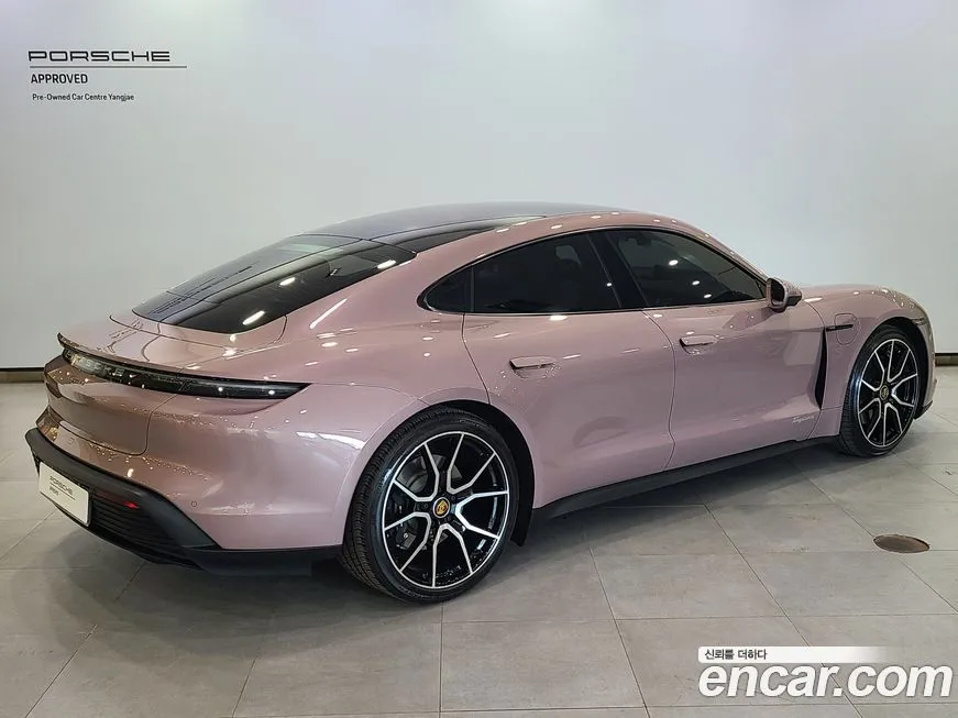 Porsche Taycan 2024 из KR, фото 8