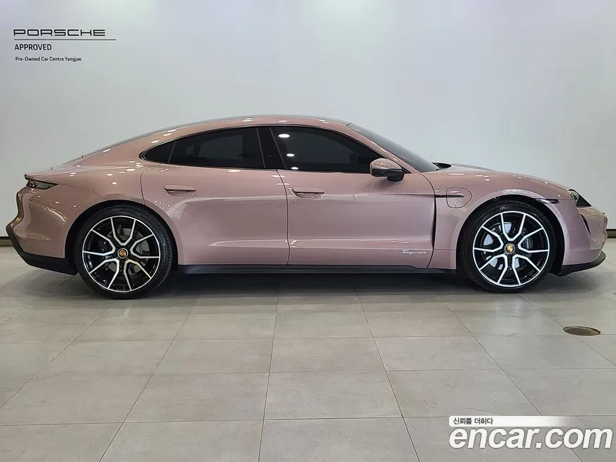Porsche Taycan 2024 из KR, фото 2