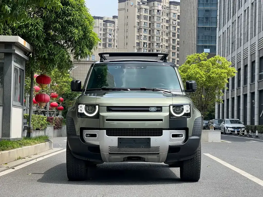 Land Rover Defender — фото 9