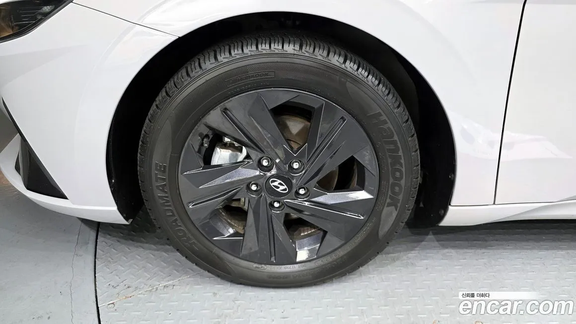 Hyundai AVANTE 2022 из KR, фото 6