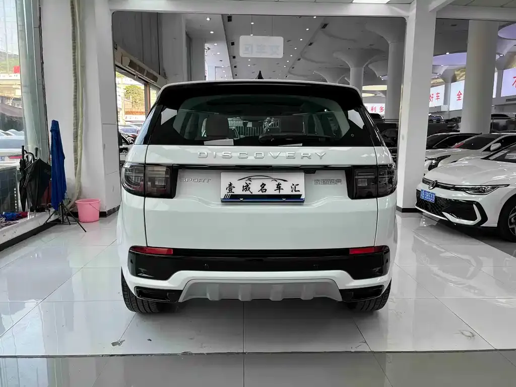 Land Rover Discovery Sport — фото 10
