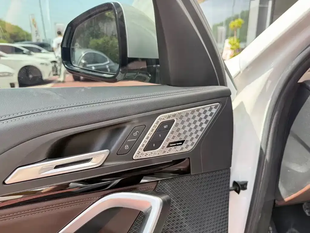 BMW X1 2024 из CN, фото 6