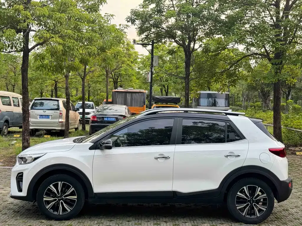 Kia KX1 2021 из CN, фото 10
