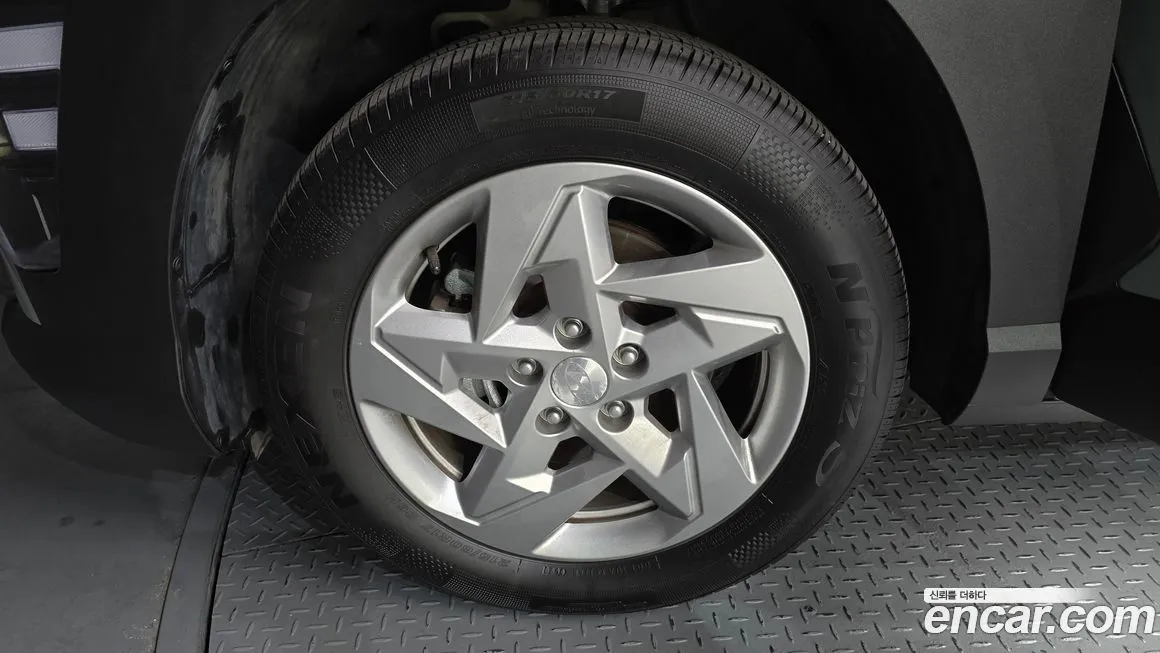 Hyundai Kona 2023 из KR, фото 8