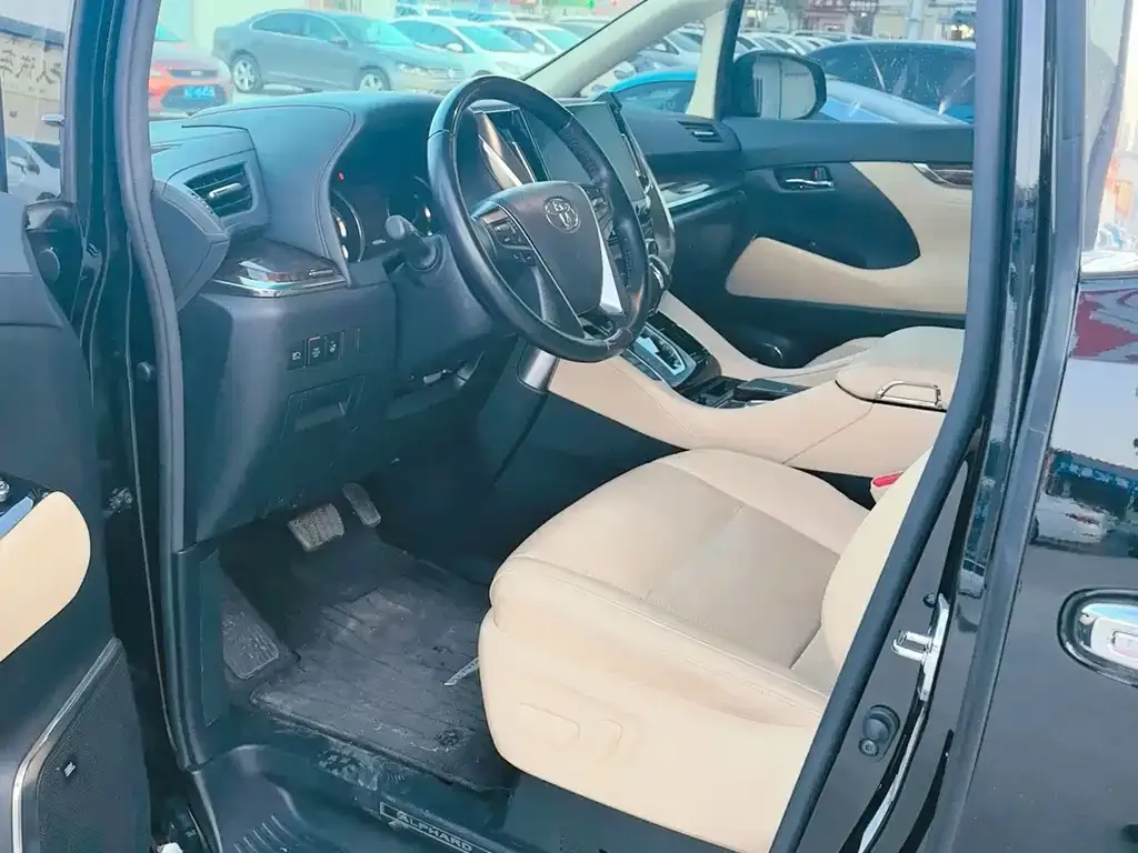 Toyota Alphard 2021 из CN, фото 6