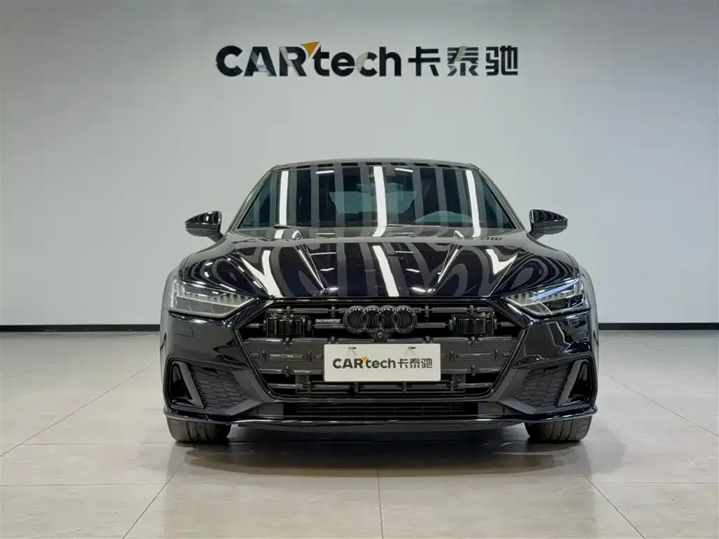 Audi A7L 2024 из CN, фото 4