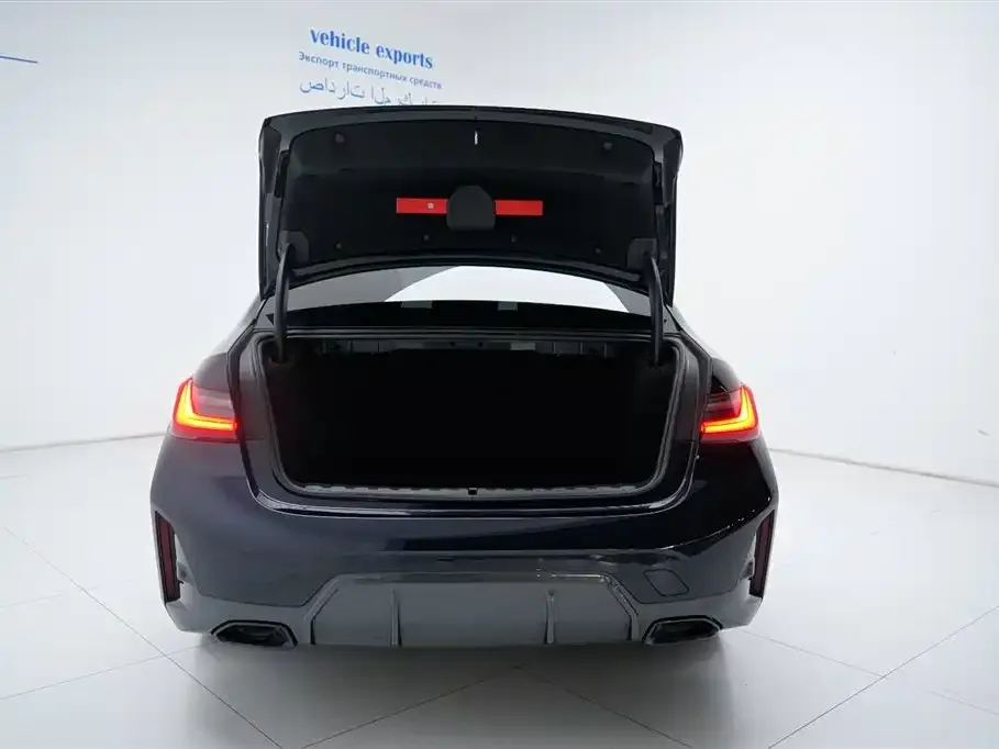 BMW 3 Series 2023 из CN, фото 5