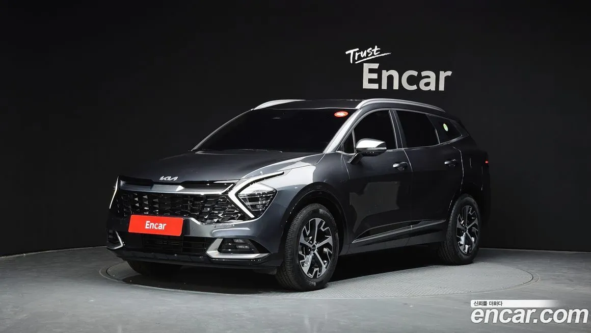 Kia Sportage — фото 1