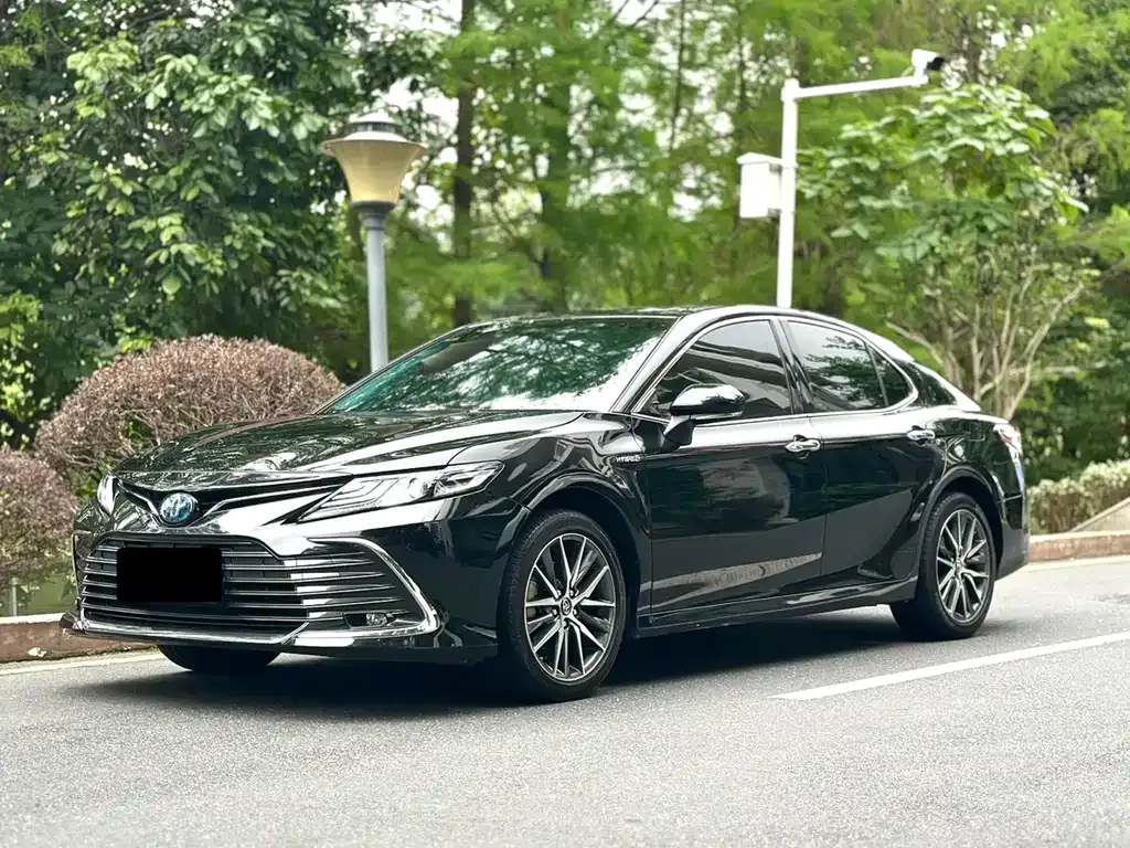 Toyota Camry 2022 из CN, фото 1