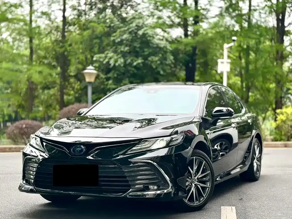 Toyota Camry 2022 из CN, фото 2