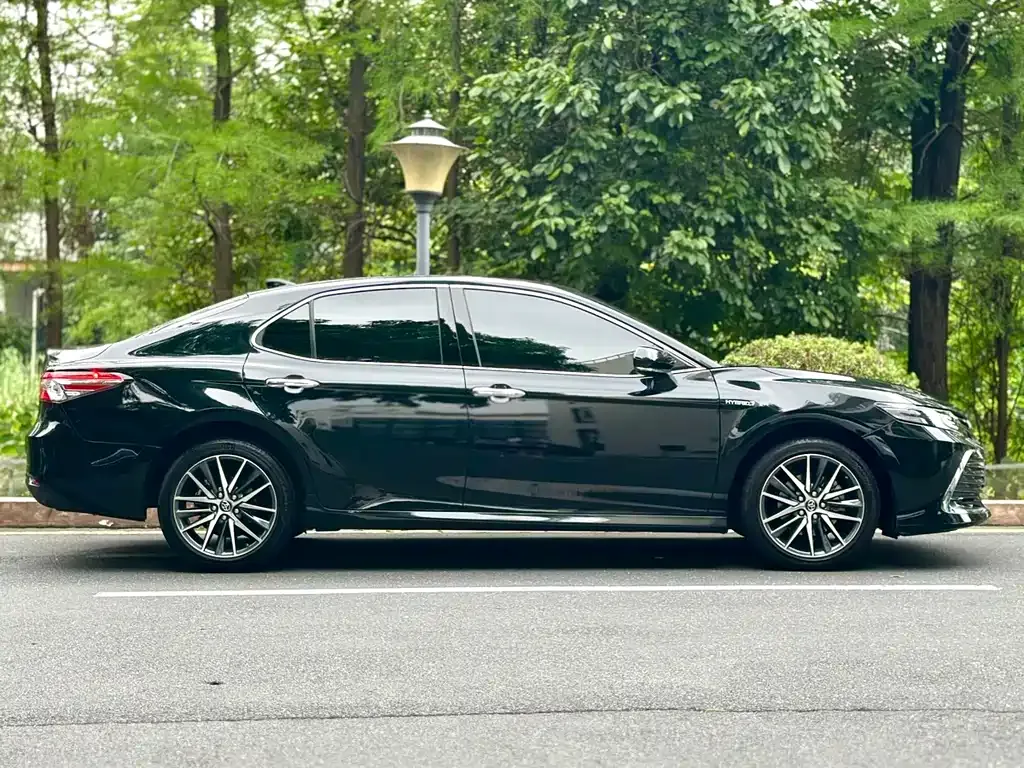 Toyota Camry 2022 из CN, фото 10