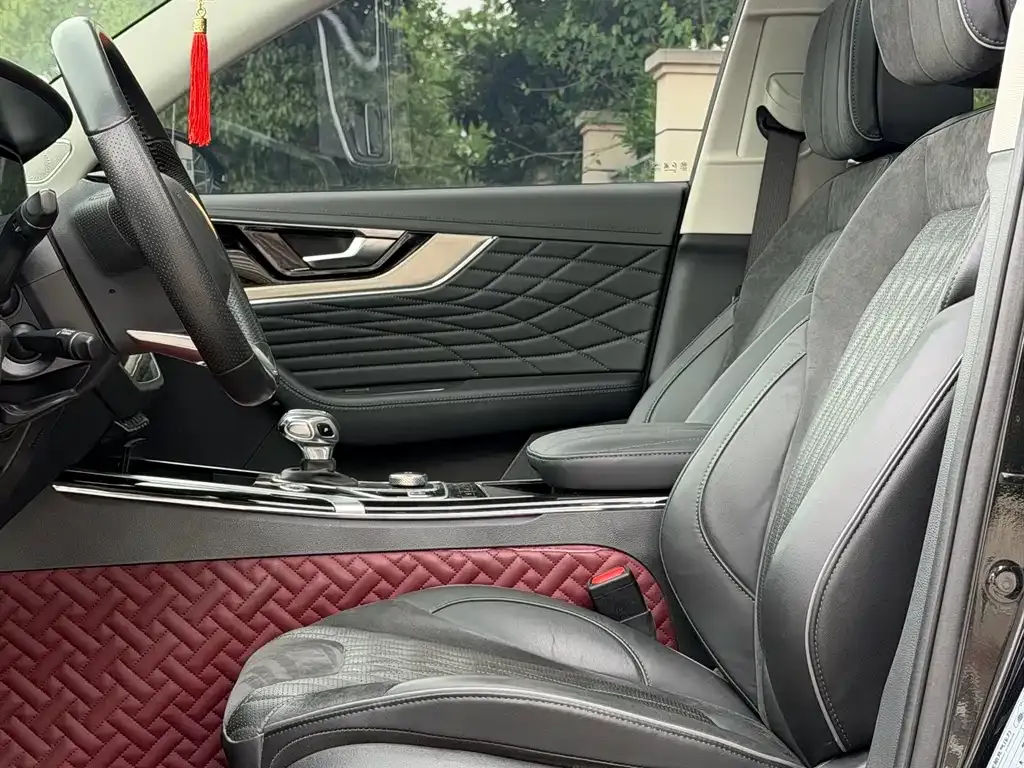 Hongqi HS5 2021 из CN, фото 2