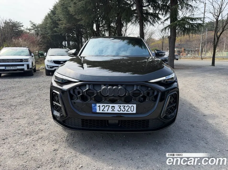 Audi Q5 2025 из KR, фото 7