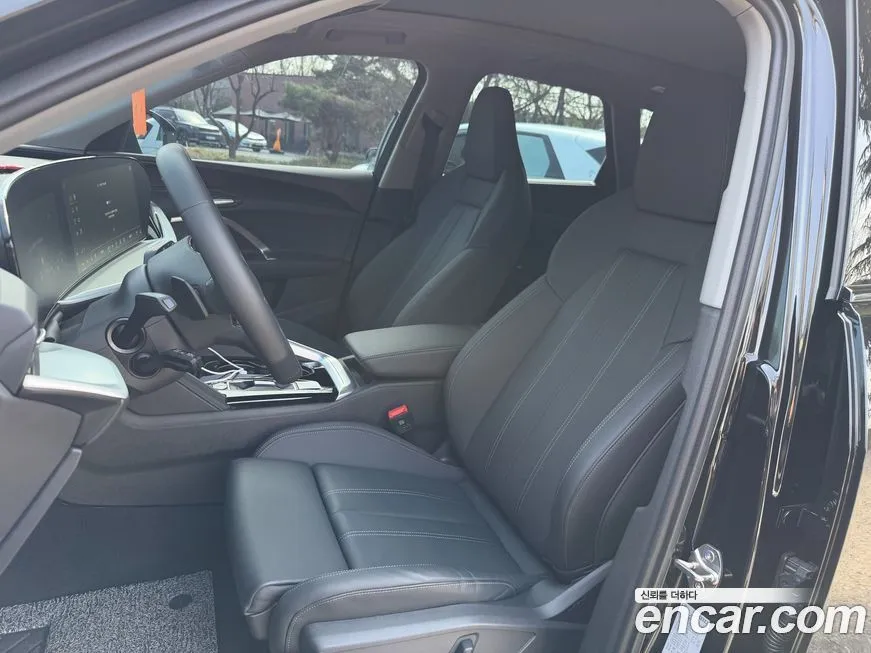 Audi Q5 2025 из KR, фото 3