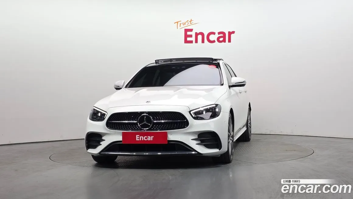 Mercedes-Benz E-Class 2022 из KR, фото 2