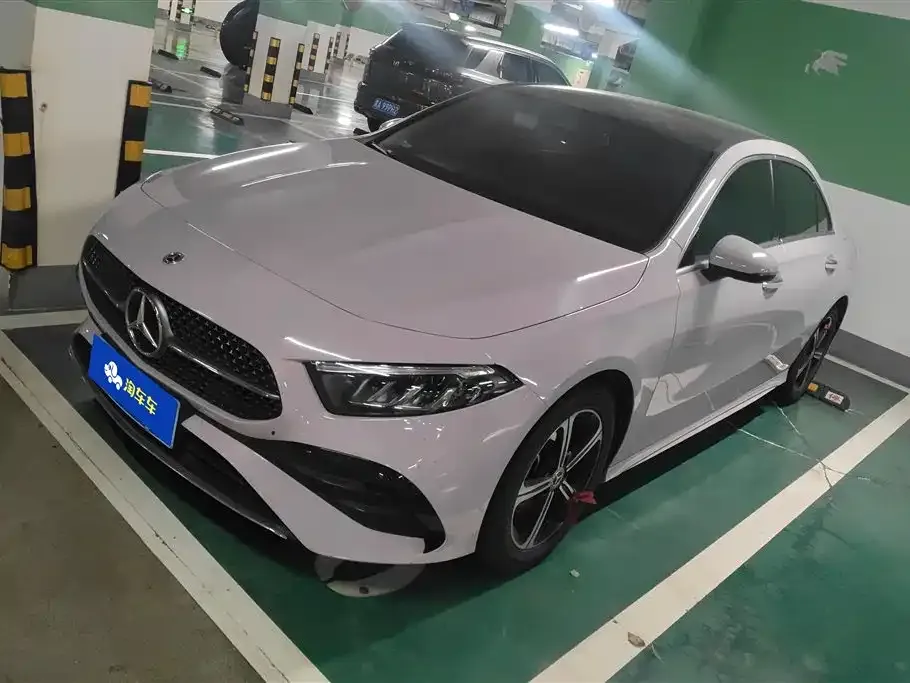 Mercedes-Benz A-Class 2023 из CN, фото 1