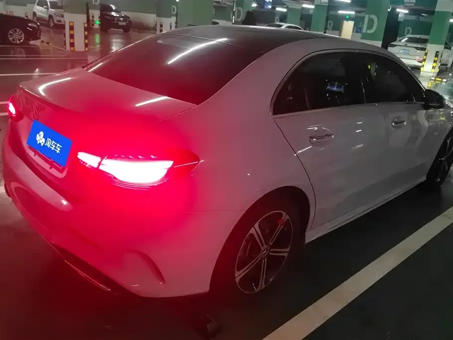 Mercedes-Benz A-Class 2023 из CN, фото 2