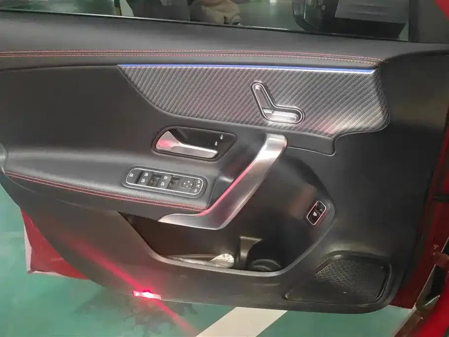 Mercedes-Benz A-Class 2023 из CN, фото 5