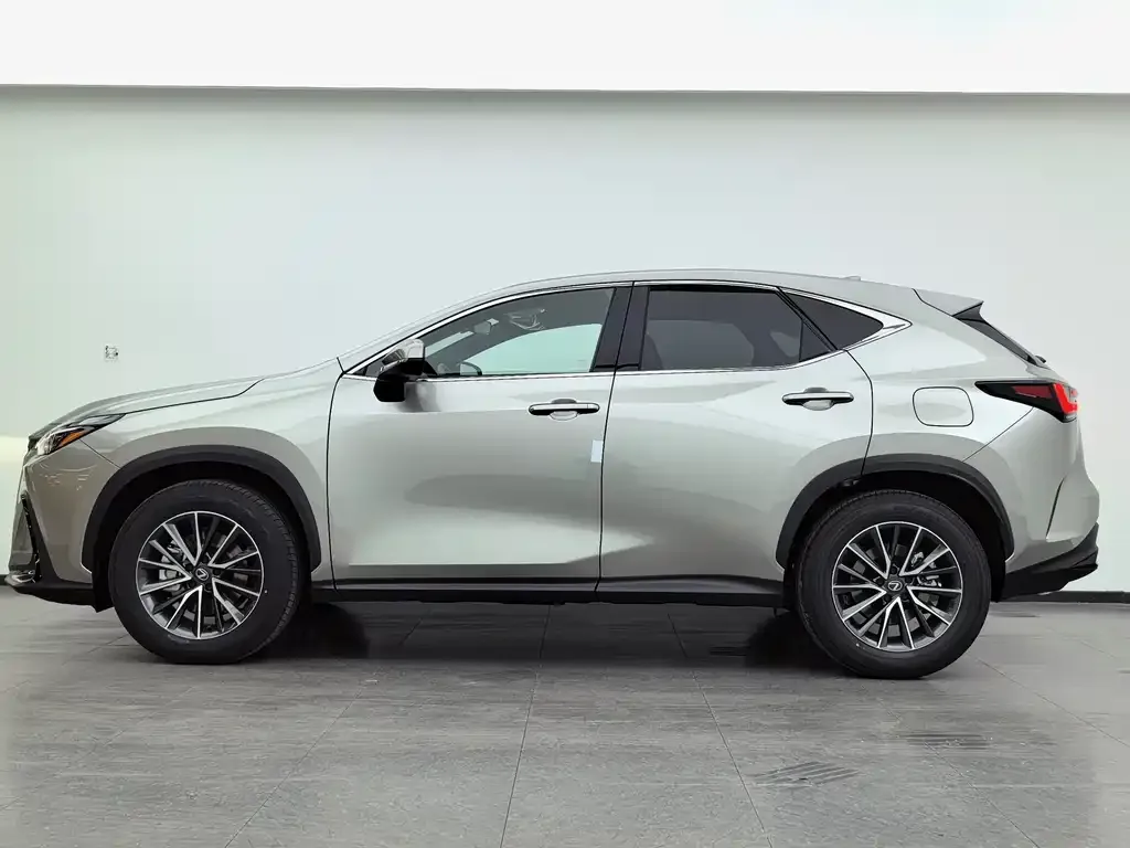 Lexus NX 2026 из CN, фото 6
