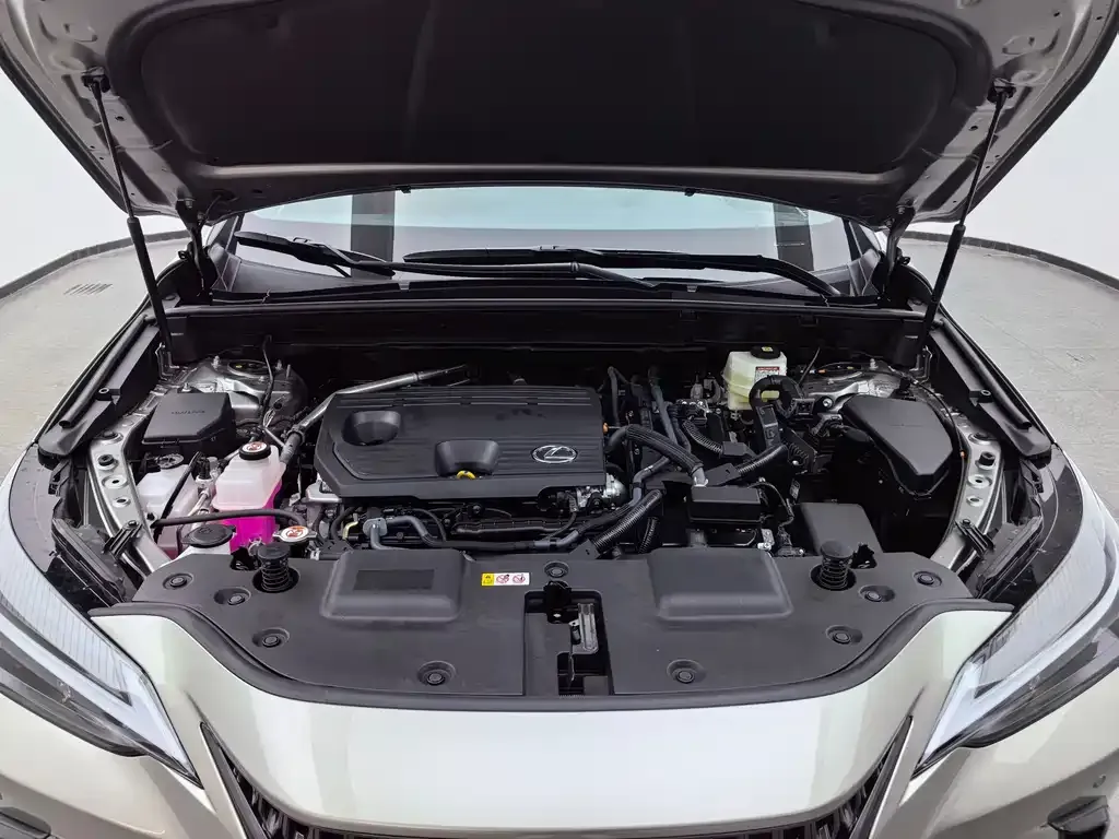 Lexus NX 2026 из CN, фото 8