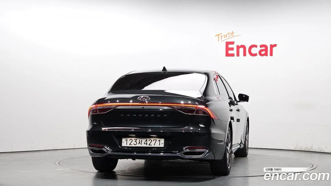 Hyundai Grandeur 2021 из KR, фото 2