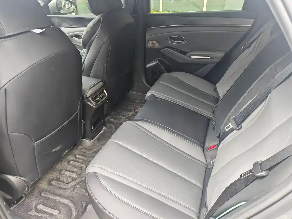 BYD Qin L 2025 из CN, фото 5