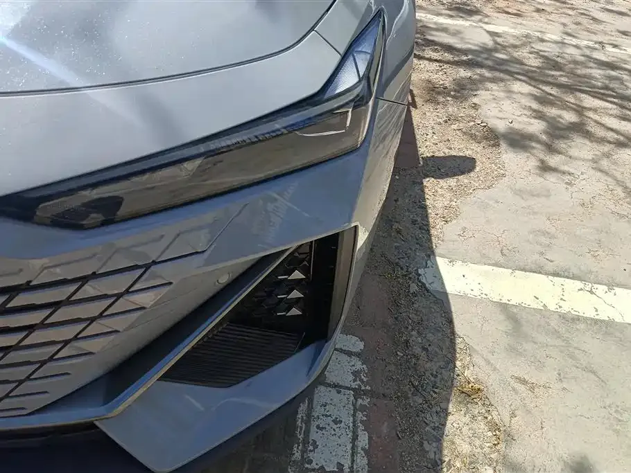 Changan UNI-V 2023 из CN, фото 5