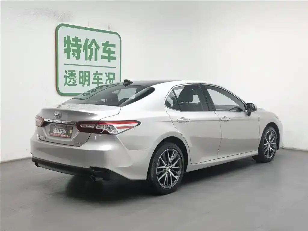 Toyota Camry 2022 из CN, фото 6