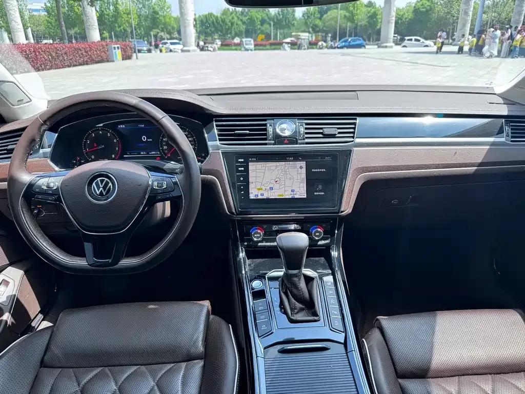 Volkswagen Phideon 2023 из CN, фото 2