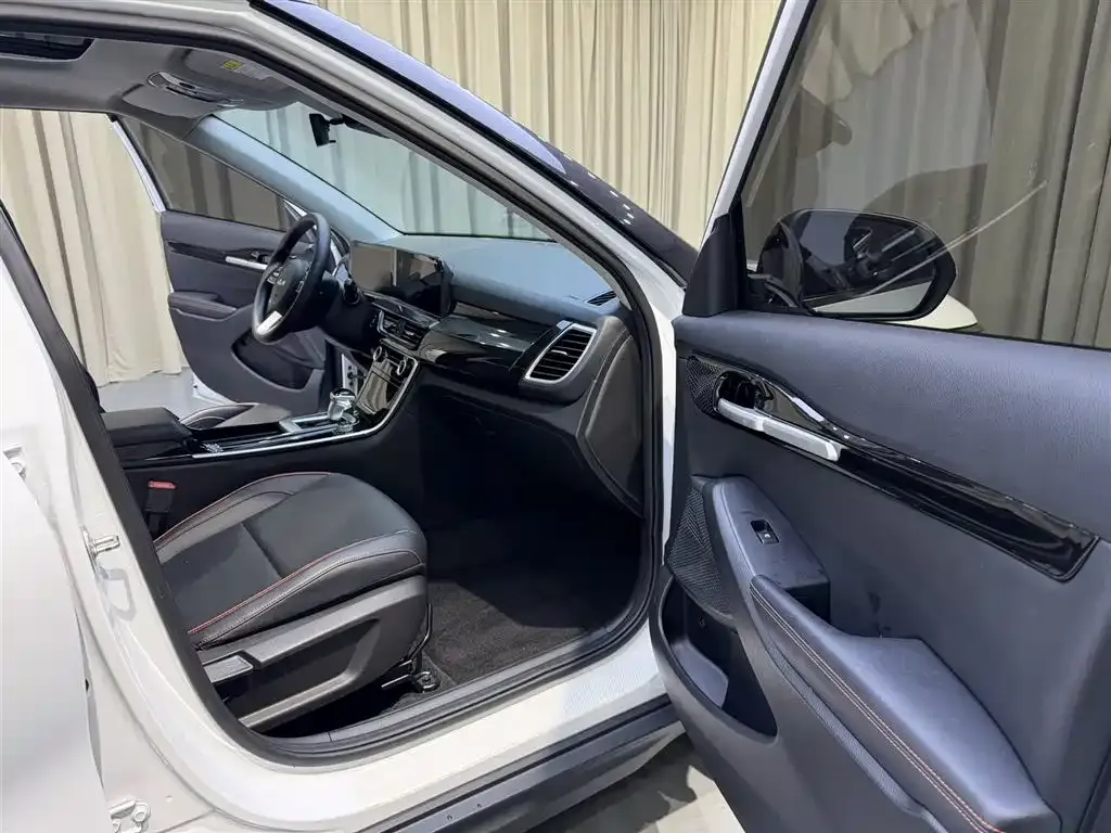 Kia Seltos 2023 из CN, фото 3
