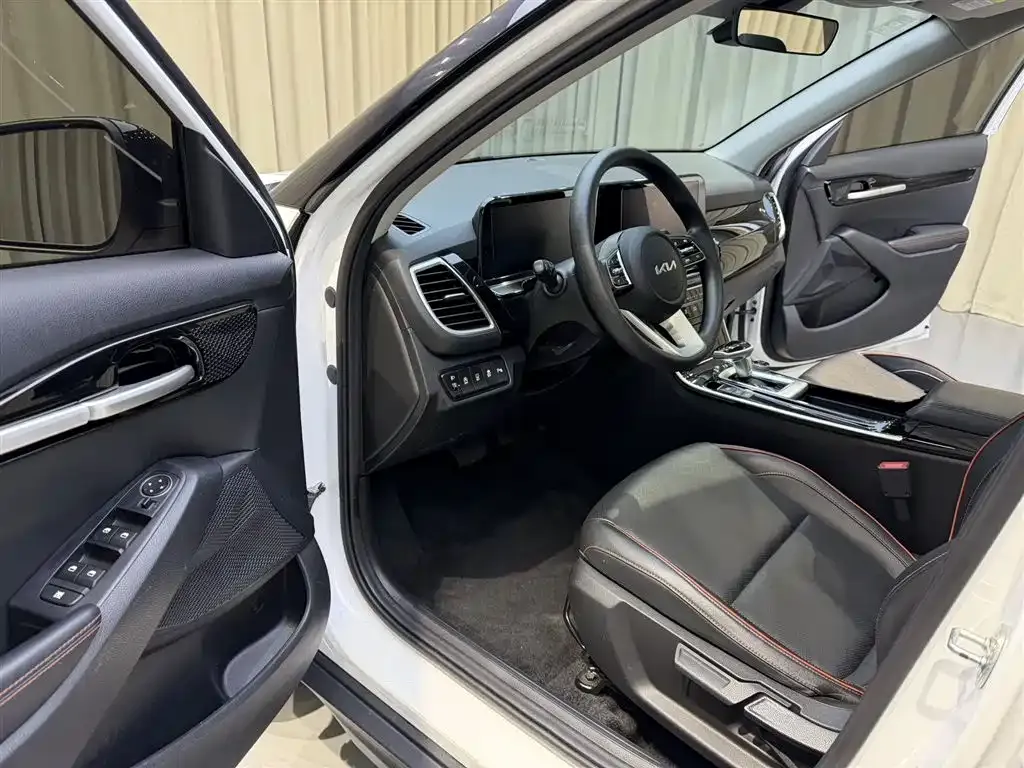Kia Seltos 2023 из CN, фото 8